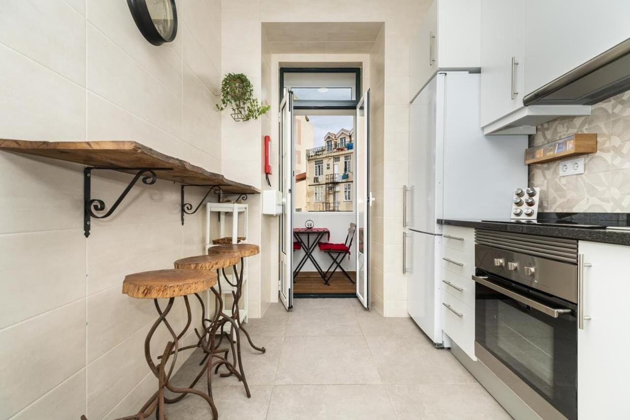 Groovy M2 R3 - Amazing Double Room With En-Suite Bathroom Lisboa Exterior foto